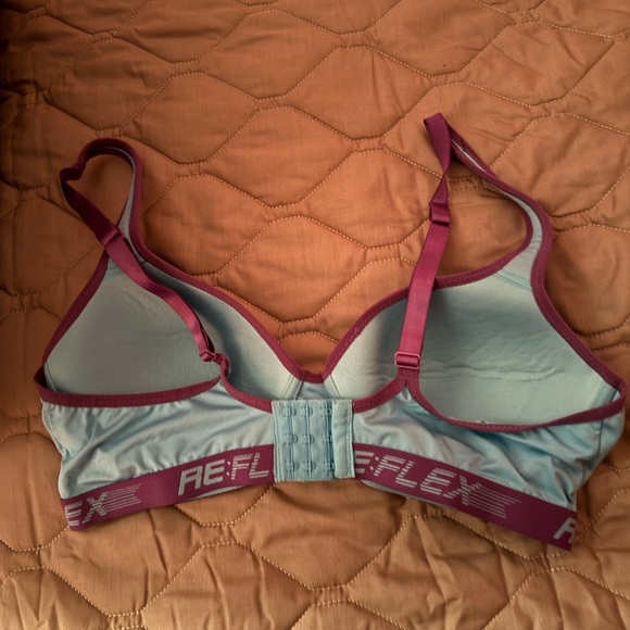 Reflex Size 1X Bra Active  Wire Free Blue Purple Women’s  Bra Comfort - Picture 3 of 11